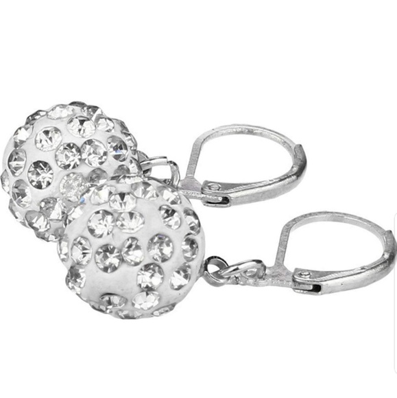 Snowflake ❄ Dangle Earrings ⭐⭐⭐⭐⭐ - Picture 2 of 5